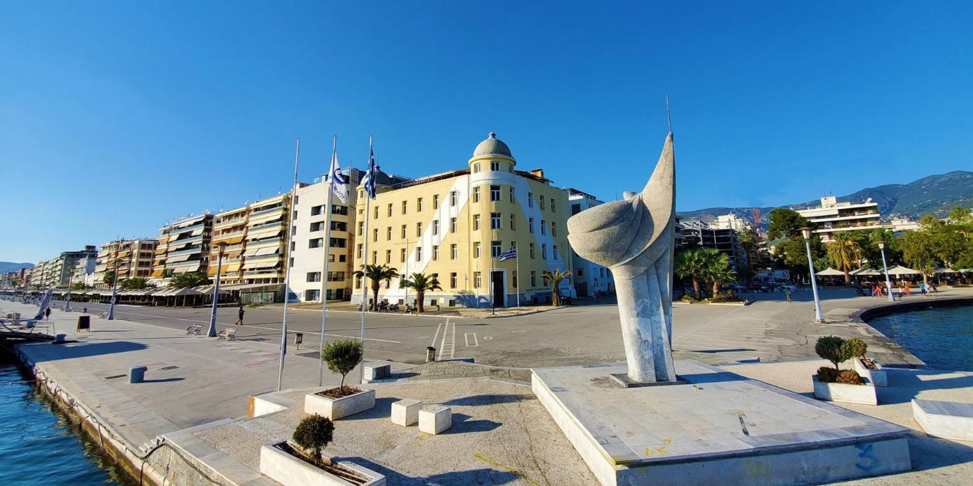 Volos Lux Apartment ภายนอก รูปภาพ